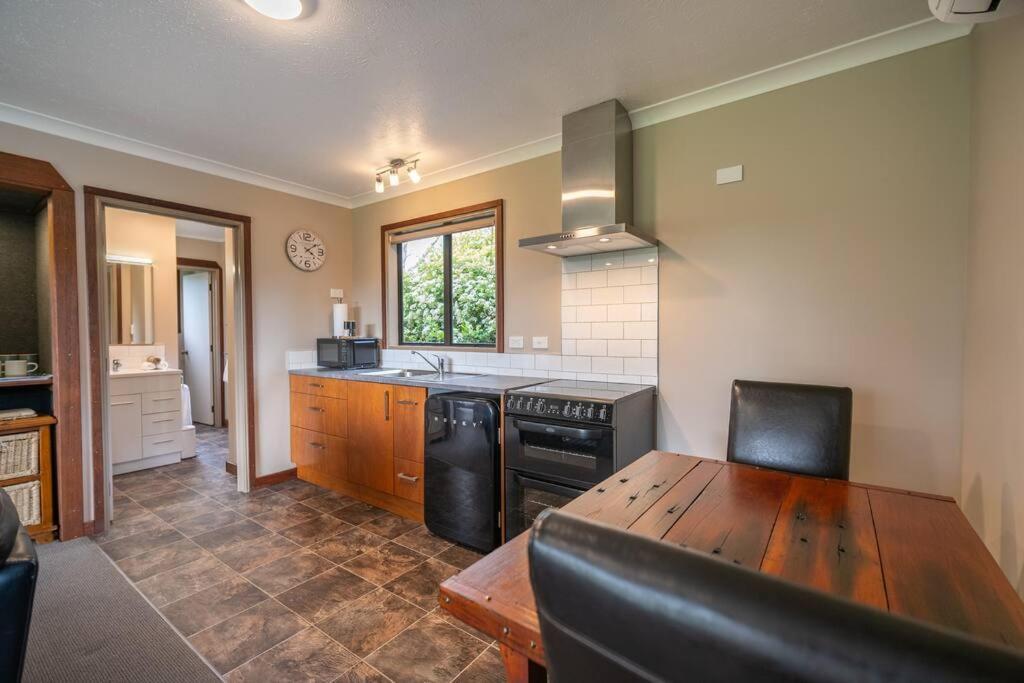 Te Anau Cottage Exterior foto